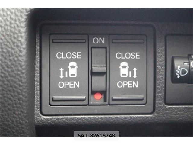Honda e 2022-11 8651963-5