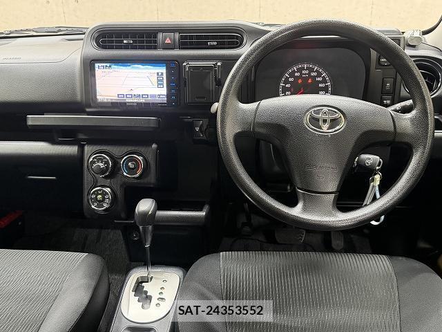Toyota SUCCEED 2018-07 8647737-1