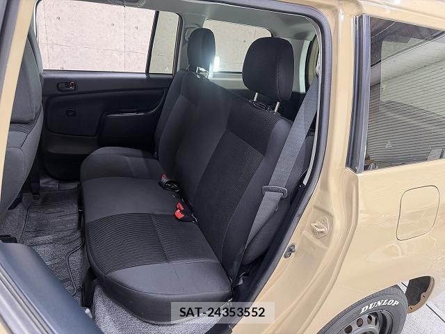 Toyota SUCCEED 2018-07 8647737-5