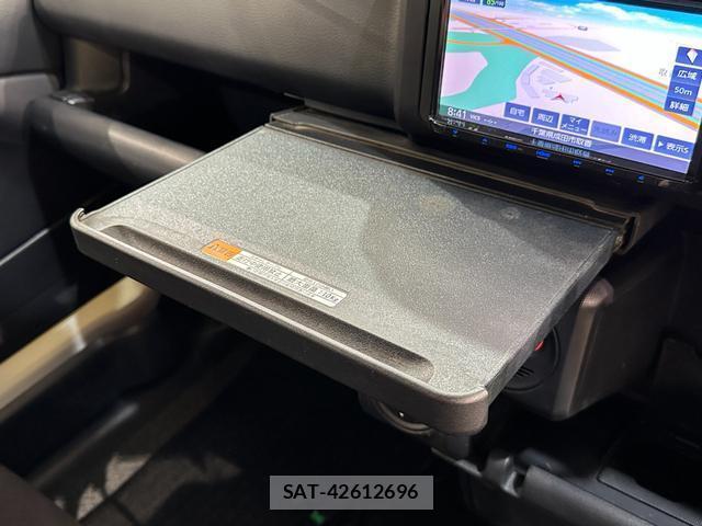 Toyota SUCCEED 2019-06 8653916-11