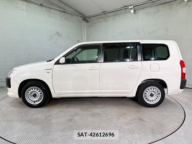 Toyota SUCCEED 2019-06 8653916-19