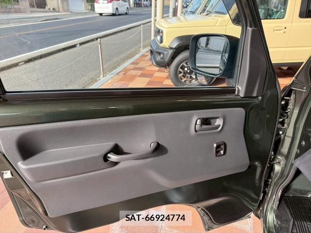 Suzuki SUPER CARRY 2024-04 8649381-17