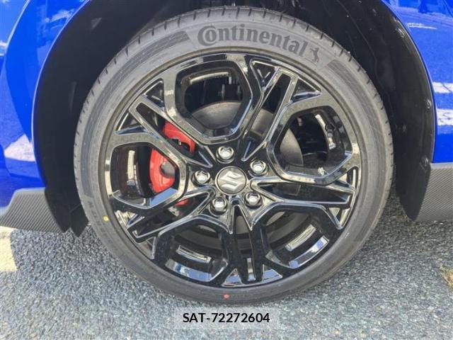 Suzuki SWIFT 2025-09 8653592-17