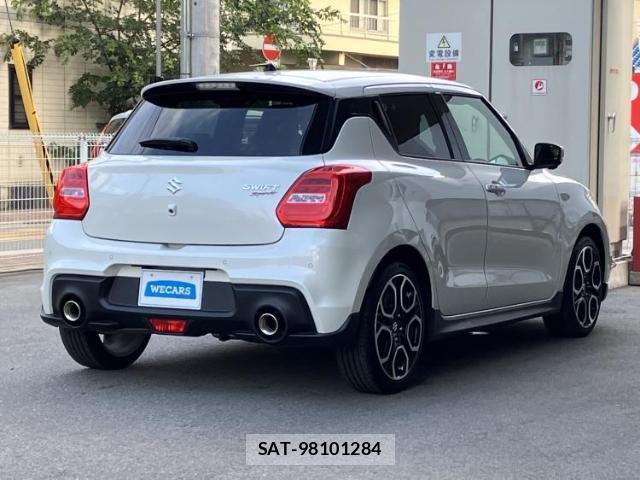 Suzuki SWIFT 2023-08 8653697-2