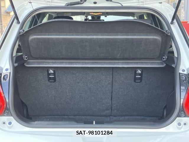 Suzuki SWIFT 2023-08 8653697-7