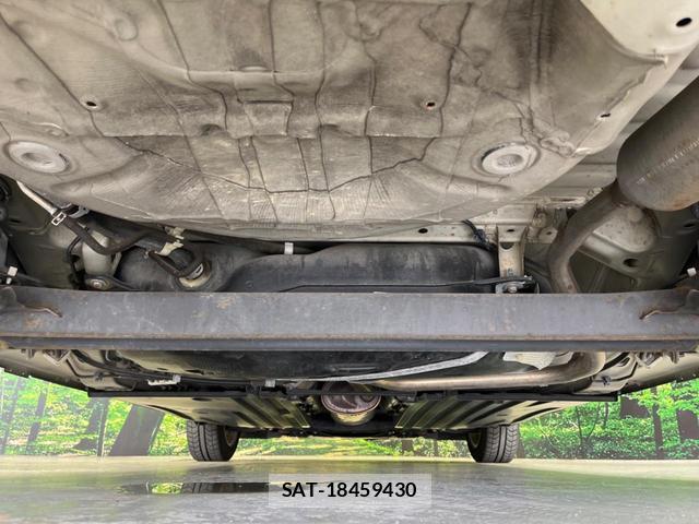 Suzuki SWIFT 2017-06 8648341-17