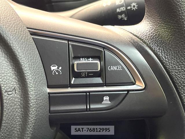 Suzuki SWIFT 2022-07 8648575-4
