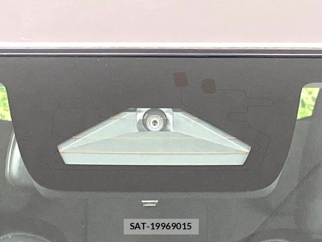 Suzuki SWIFT 2024-06 8652274-5