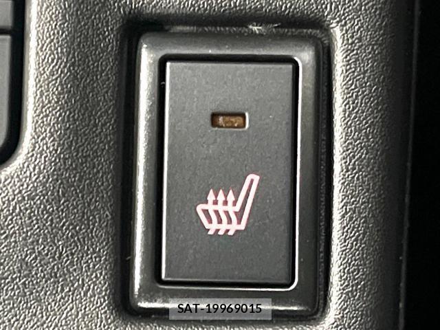 Suzuki SWIFT 2024-06 8652274-7