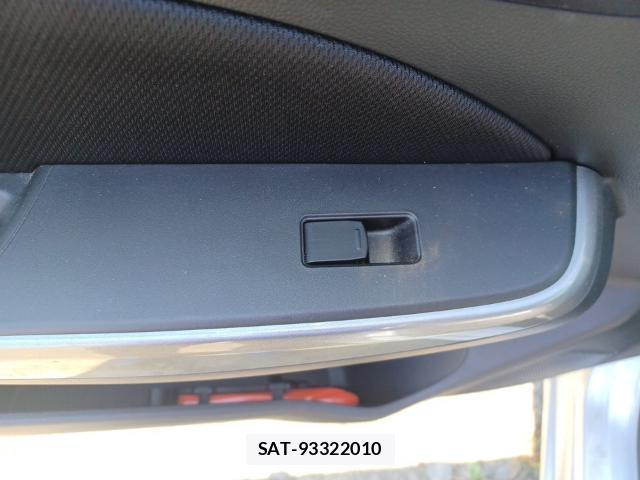 Suzuki SWIFT 2019-08 8653426-12