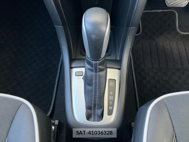 Suzuki SWIFT 2015-10 8653731-14