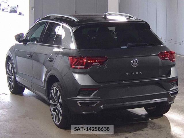 VolksWagen T-ROC 2020-12 8648931-4
