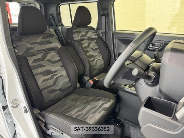 Daihatsu TAFT 2025-10 8649415-9