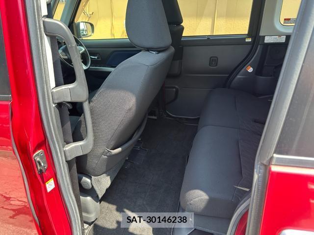 Toyota TANK 2017-05 8647482-14