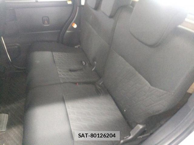 Toyota TANK 2018-05 8648927-3