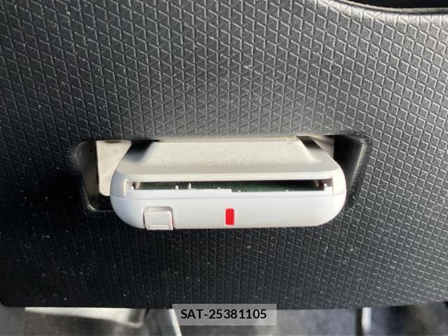 Daihatsu TANTO 2019-08 8646814-15
