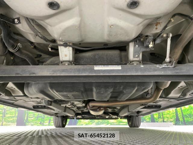 Daihatsu TANTO 2014-03 8646817-18
