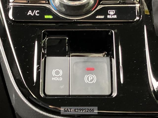 Daihatsu TANTO 2023-11 8647349-17