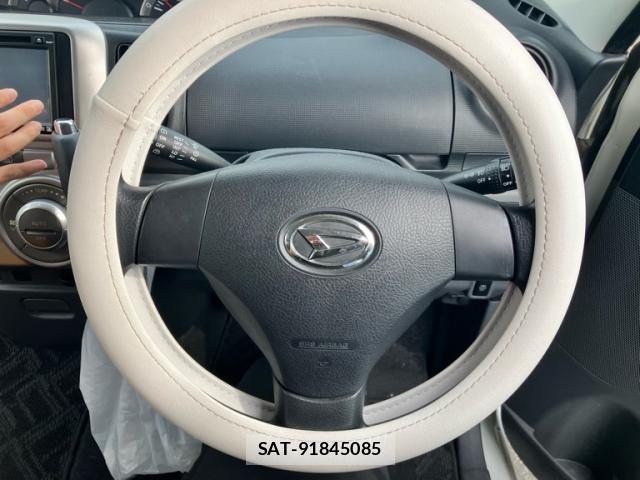 Daihatsu TANTO 2008-09 8647960-14