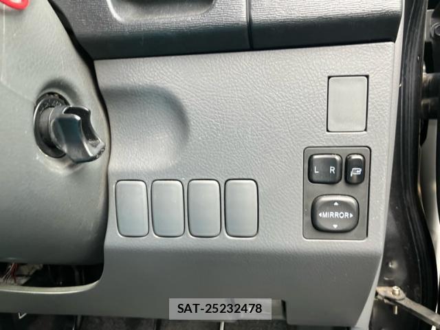 Daihatsu TANTO 2007-07 8648004-9