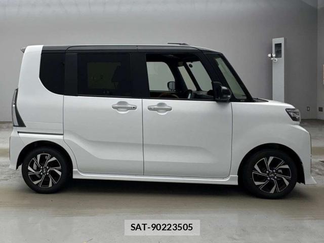 Daihatsu TANTO 2026-04 8648117-7