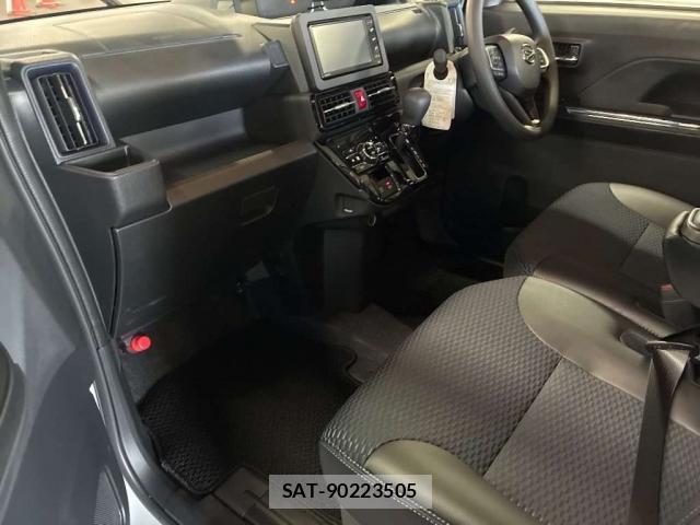 Daihatsu TANTO 2026-04 8648117-8