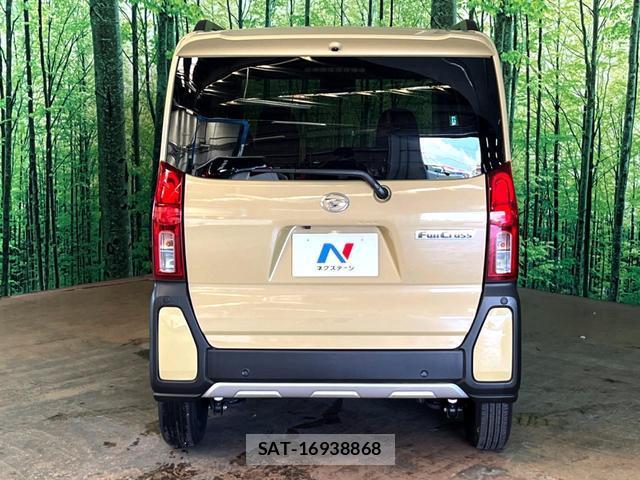 Daihatsu TANTO 2025-08 8648301-8