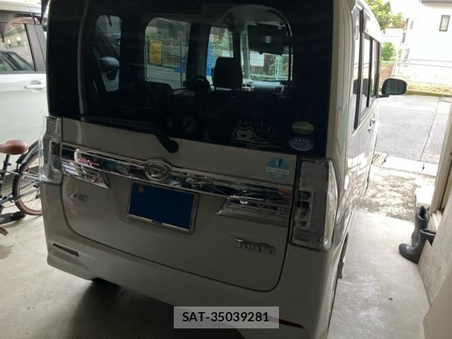 Daihatsu TANTO 2013-10 8648416-2