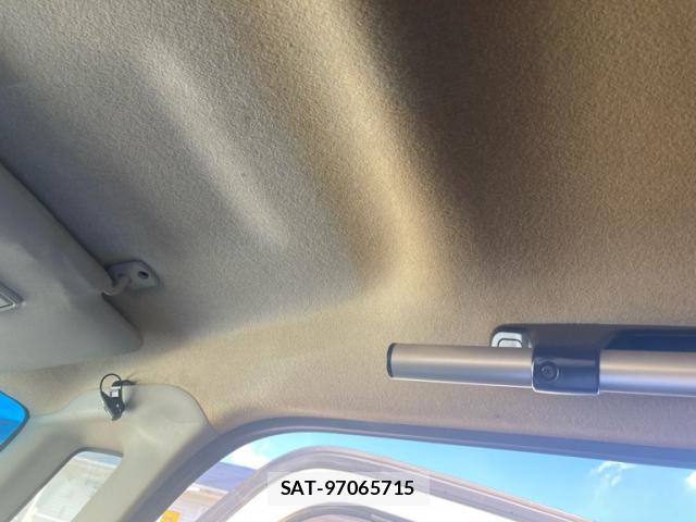 Daihatsu TANTO 2015-07 8648711-17