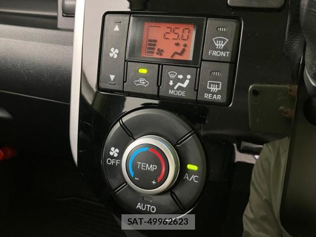 Daihatsu TANTO 2017-12 8648820-13
