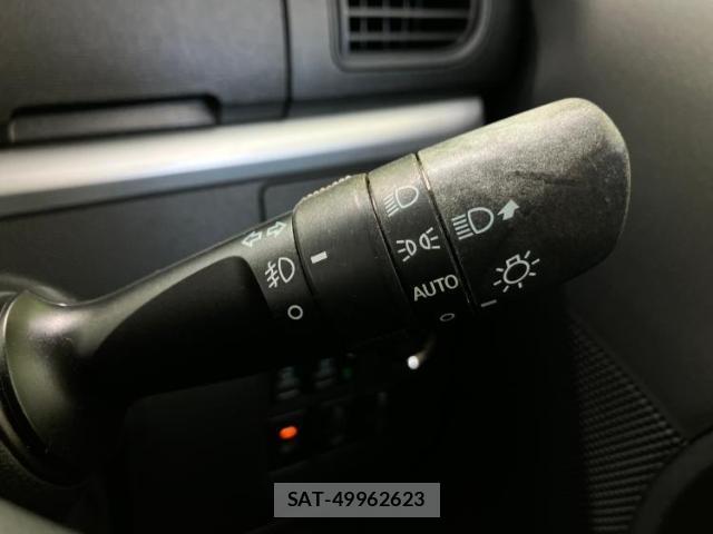 Daihatsu TANTO 2017-12 8648820-16