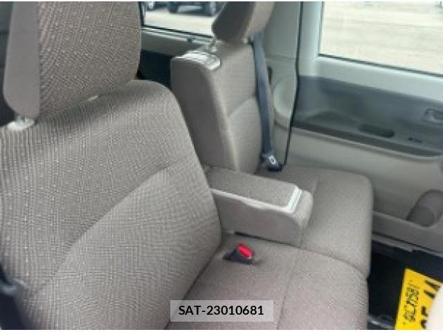 Daihatsu TANTO 2018-12 8649303-14