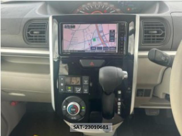 Daihatsu TANTO 2018-12 8649303-17