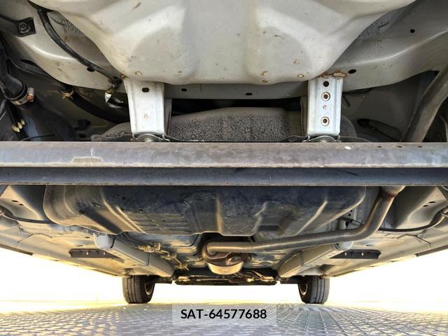 Daihatsu TANTO 2017-06 8649336-18