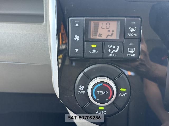 Daihatsu TANTO 2017-09 8649479-10