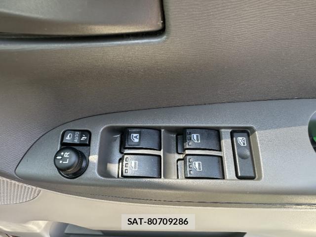 Daihatsu TANTO 2017-09 8649479-13