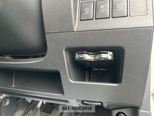 Daihatsu TANTO 2016-07 8649778-6