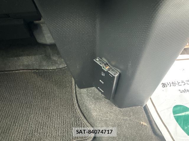 Daihatsu TANTO 2021-07 8649781-6
