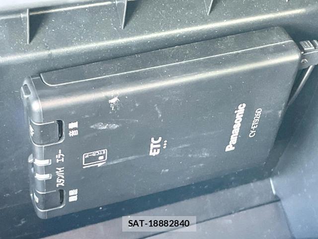 Daihatsu TANTO 2023-07 8650106-6