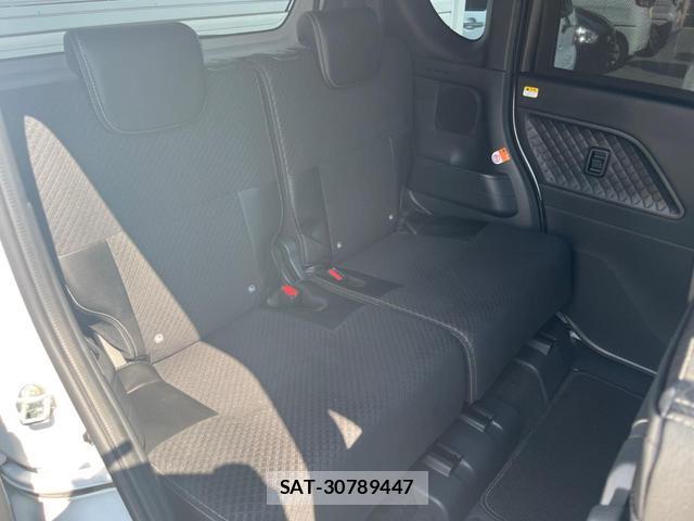 Daihatsu TANTO 2021-11 8650727-9