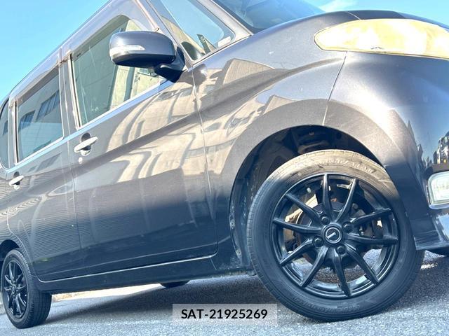 Daihatsu TANTO 2009-10 8651035-11