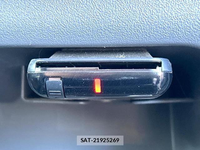 Daihatsu TANTO 2009-10 8651035-3