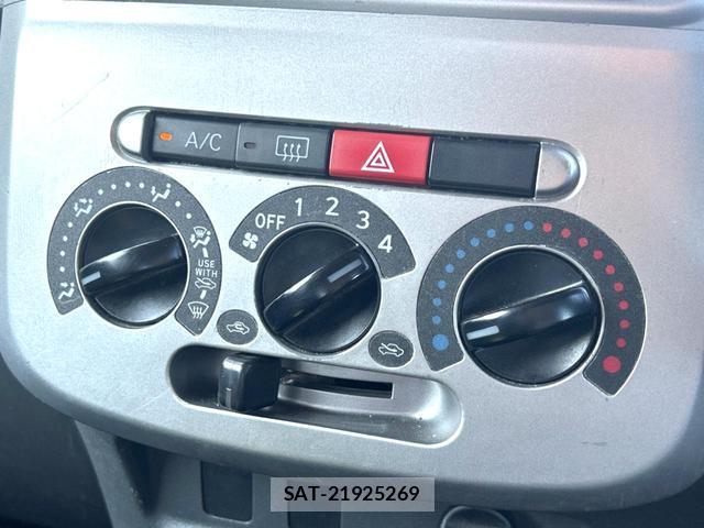 Daihatsu TANTO 2009-10 8651035-5