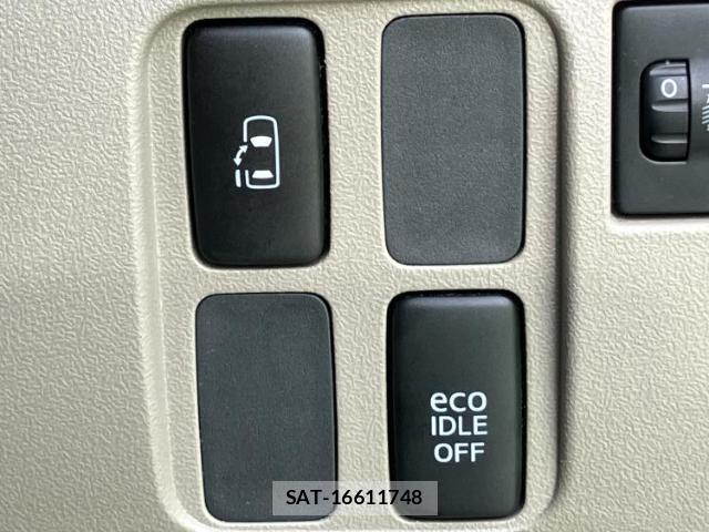 Daihatsu TANTO 2013-08 8651171-15