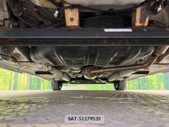 Daihatsu TANTO 2014-01 8651513-18