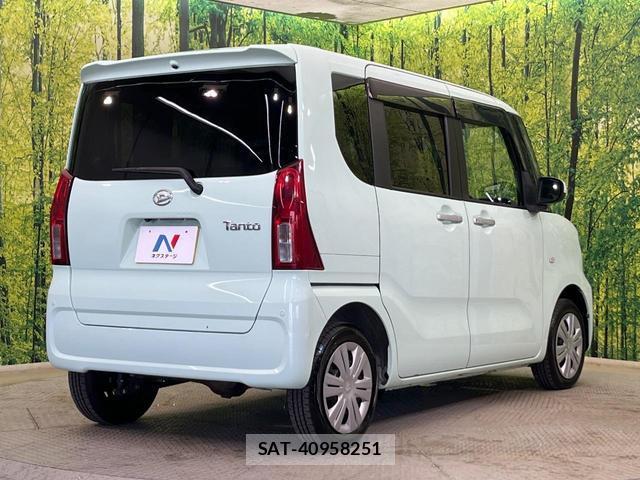 Daihatsu TANTO 2020-03 8651515-16