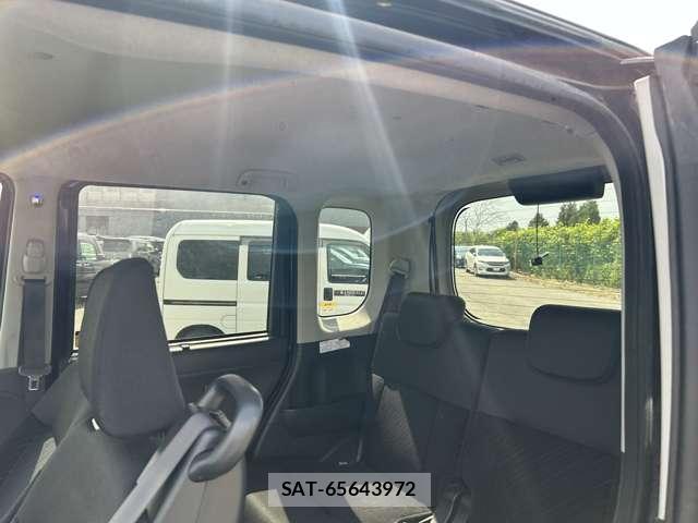 Daihatsu TANTO 2013-12 8651765-17