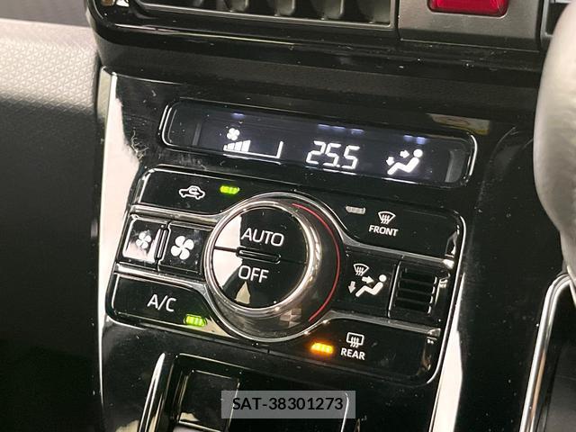 Daihatsu TANTO 2025-11 8651997-6