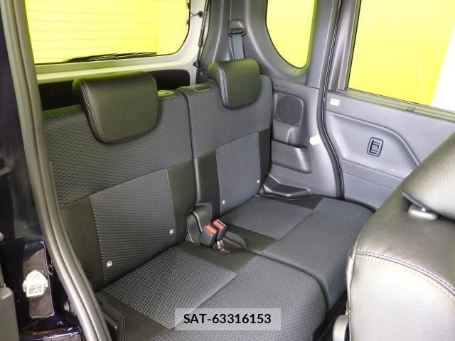 Daihatsu TANTO 2025-11 8652074-9