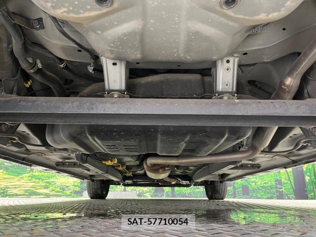 Daihatsu TANTO 2018-02 8652101-18
